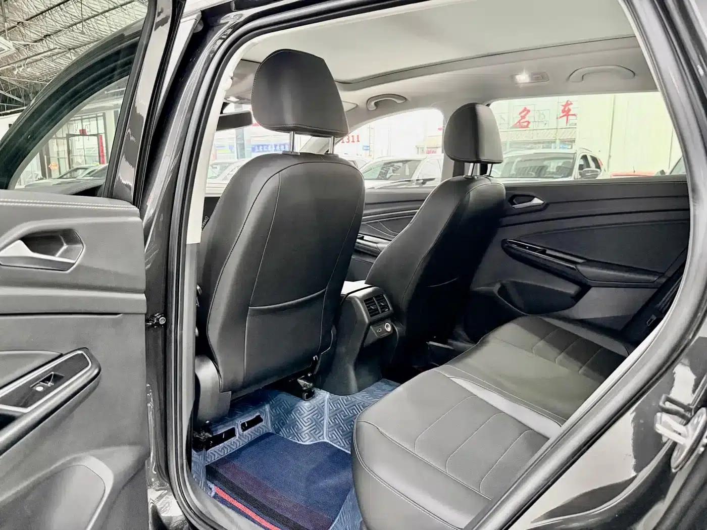 Jetta VS7 2022 Black Edition 1.4T Automatic Enjoyment Pro — миниатюра 5