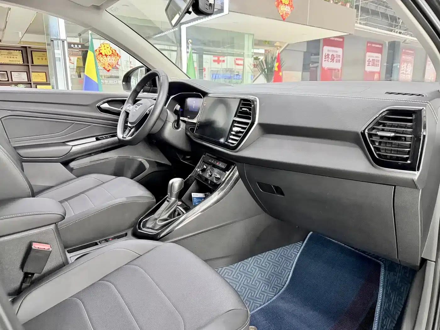Jetta VS7 2022 Black Edition 1.4T Automatic Enjoyment Pro — миниатюра 6