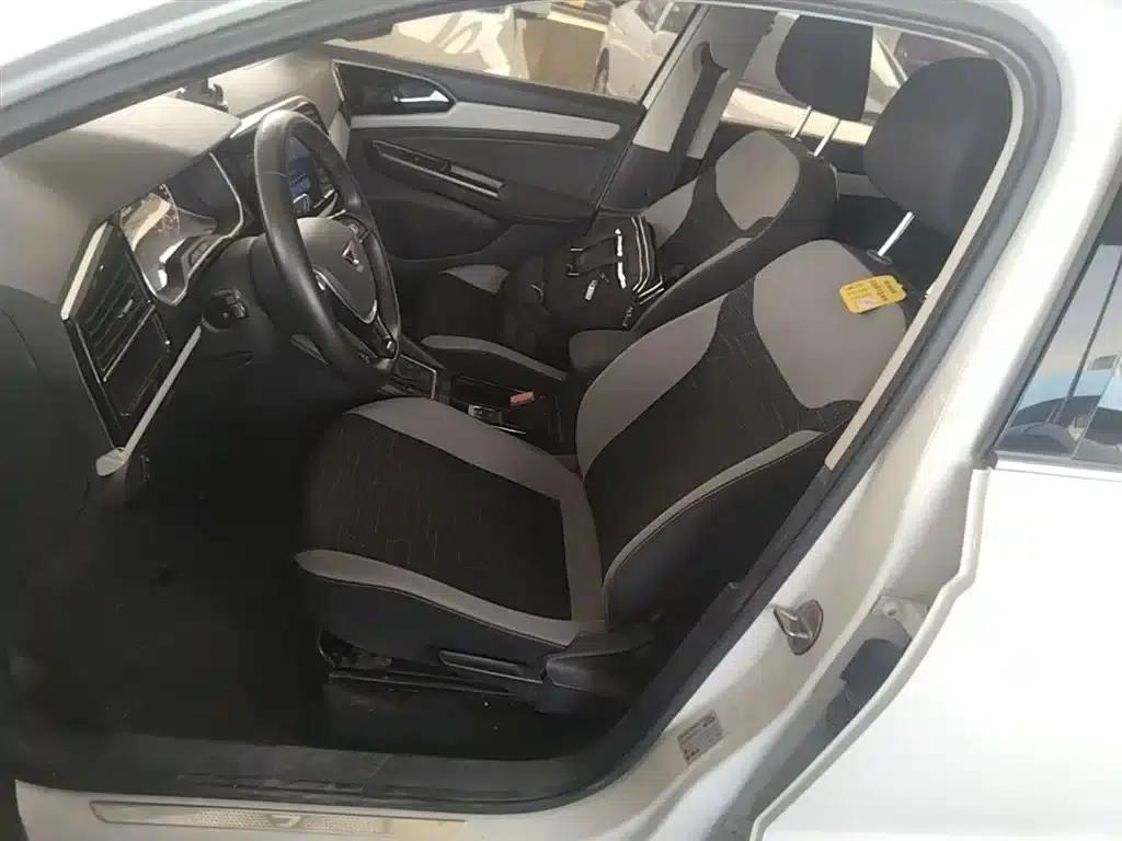 Jetta VS7 2023 280TSI Automatic Entry-Level Edition — миниатюра 15