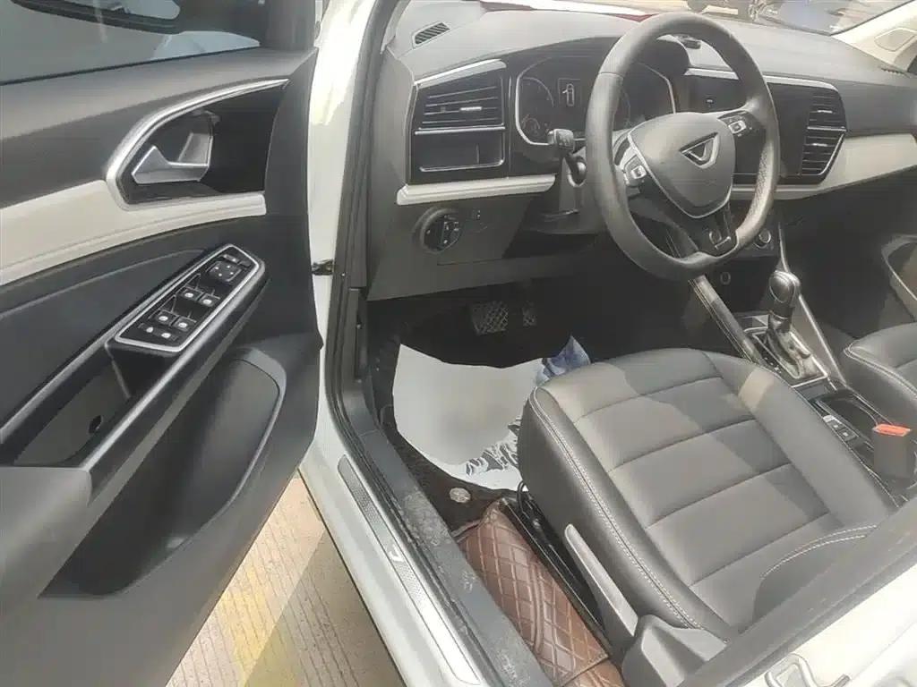 Jetta VS7 2023 280TSI Automatic Entry-Level Edition — миниатюра 16