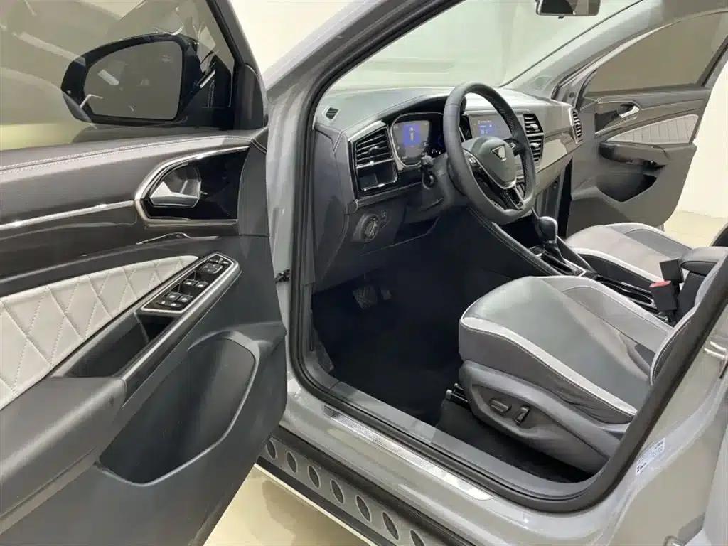 Jetta VS7 2023 280TSI Automatic High-Gloss Enjoy Edition — миниатюра 16