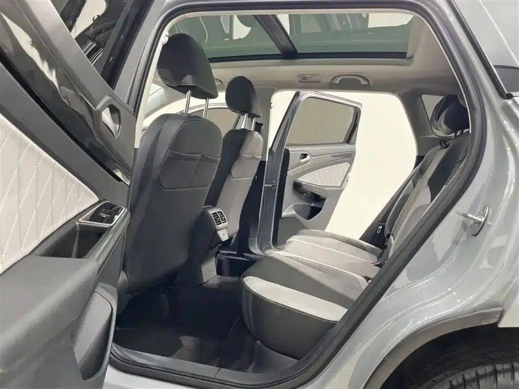 Jetta VS7 2023 280TSI Automatic High-Gloss Enjoy Edition — миниатюра 18