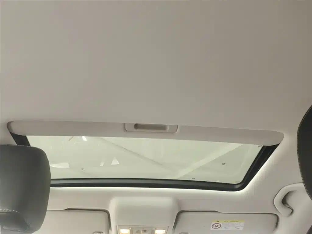 Jetta VA3 2019 1.5L Automatic Enjoy Edition — миниатюра 18