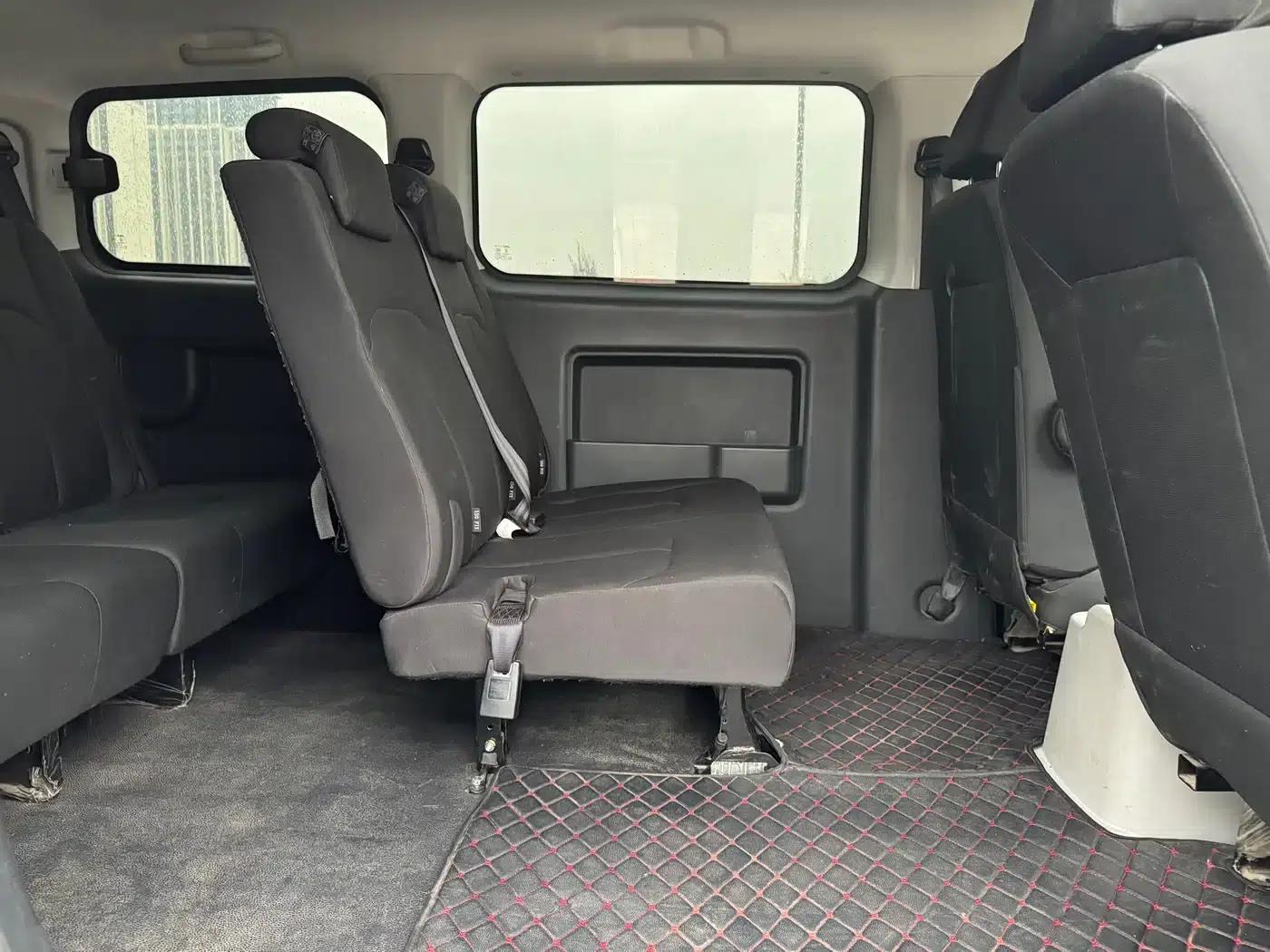 Refine M3 2022 1.8L 7-seater Standard Edition — миниатюра 9