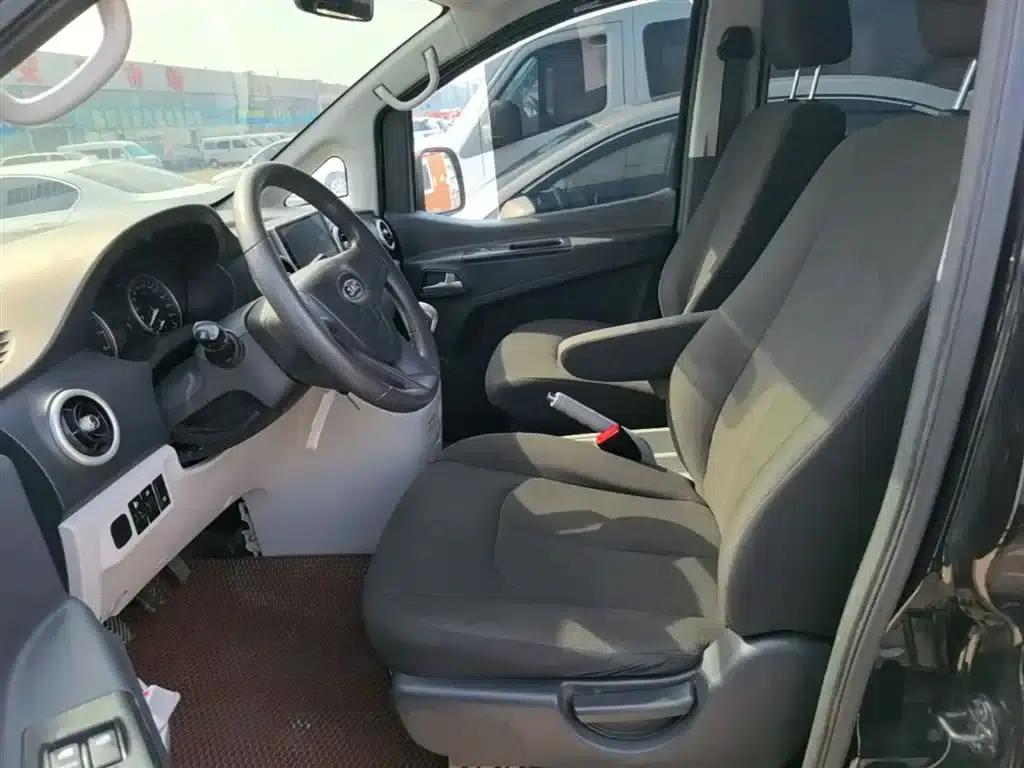 Refine M3 2023 PLUS 1.5T 5/7-seater Classic Edition — миниатюра 15