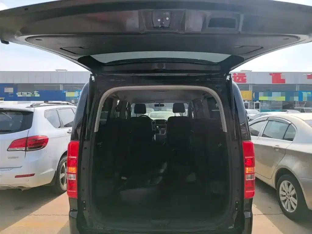 Refine M3 2023 PLUS 1.5T 5/7-seater Classic Edition — миниатюра 19