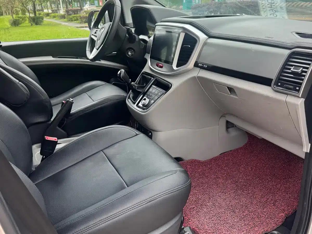 Refine M4 2020 2.0CTI Diesel Manual Sporty Edition (China VI Emission Standard) — миниатюра 10
