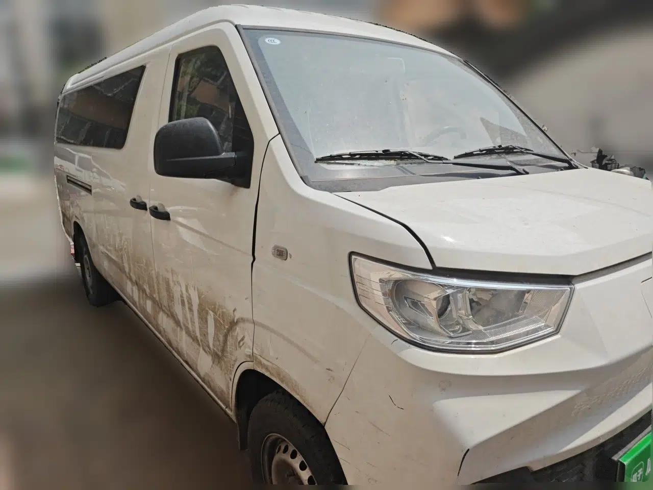 Karry Jiangtun E7 2024 Mingchuang 6-Seater Version — миниатюра 3
