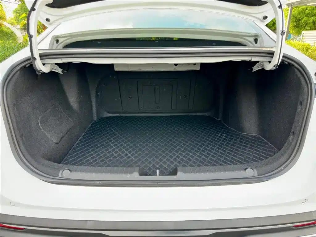 Galaxy L6 2025 EM-i 140km Long Range Edition — миниатюра 31