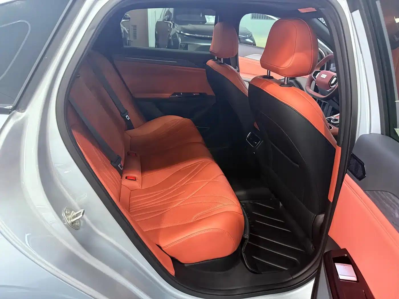 Galaxy L6 2025 EM-i 140km Starship Edition — миниатюра 8