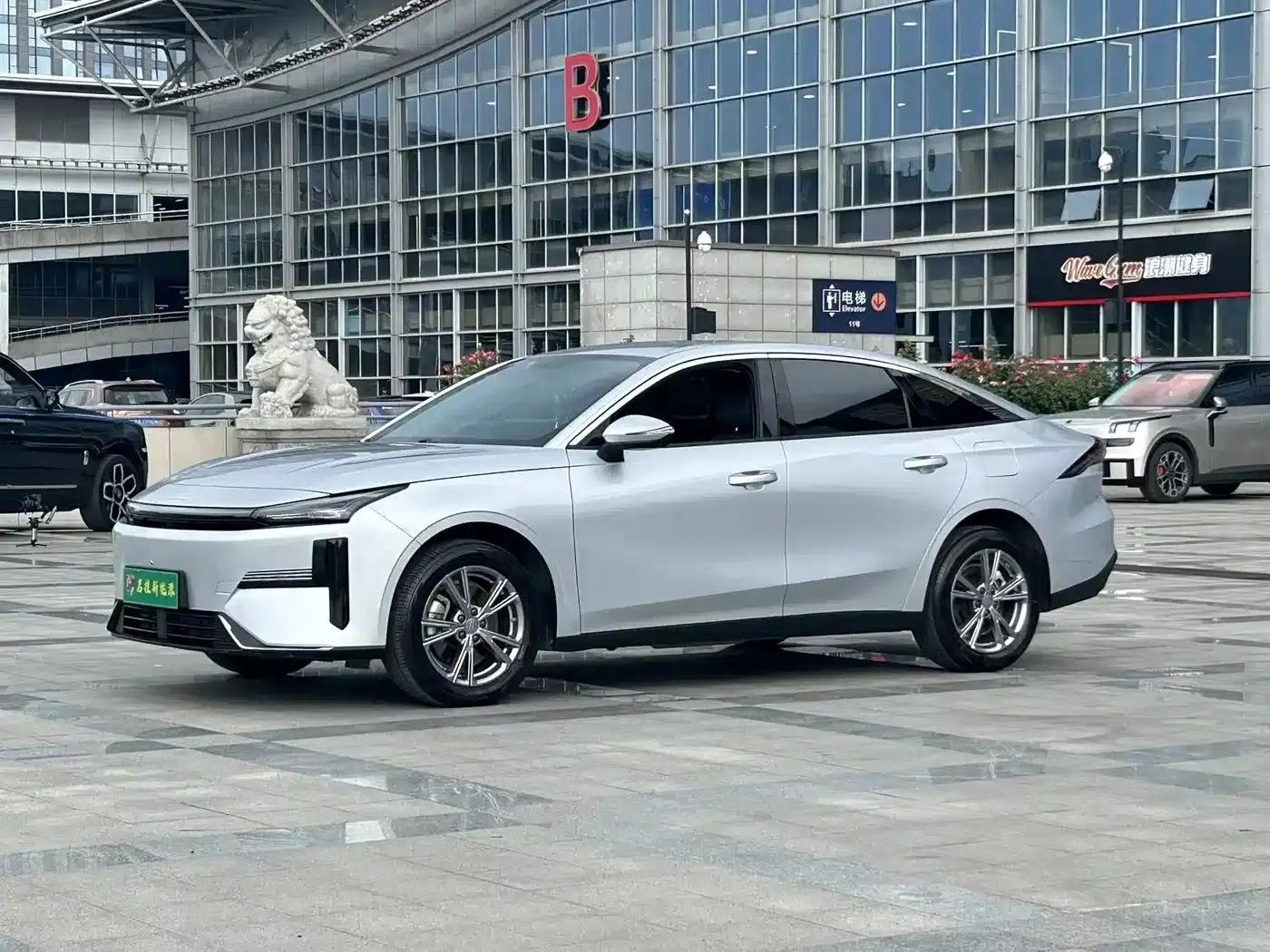 Galaxy L6 2025 EM-i 140km Long Range Edition — миниатюра 1