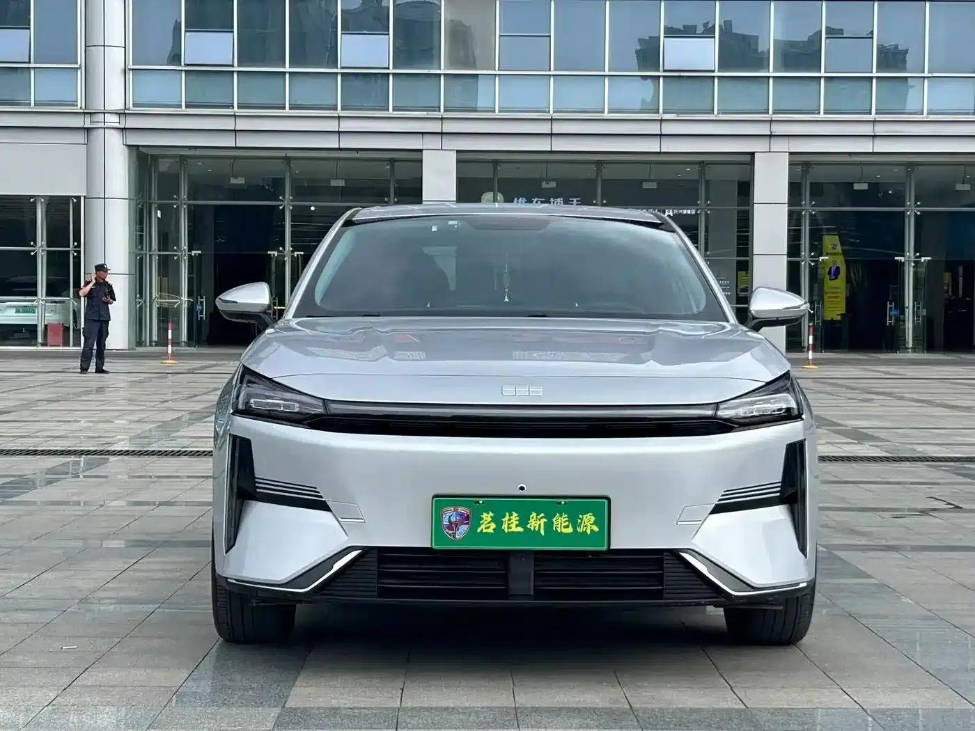 Galaxy L6 2025 EM-i 140km Long Range Edition — миниатюра 2