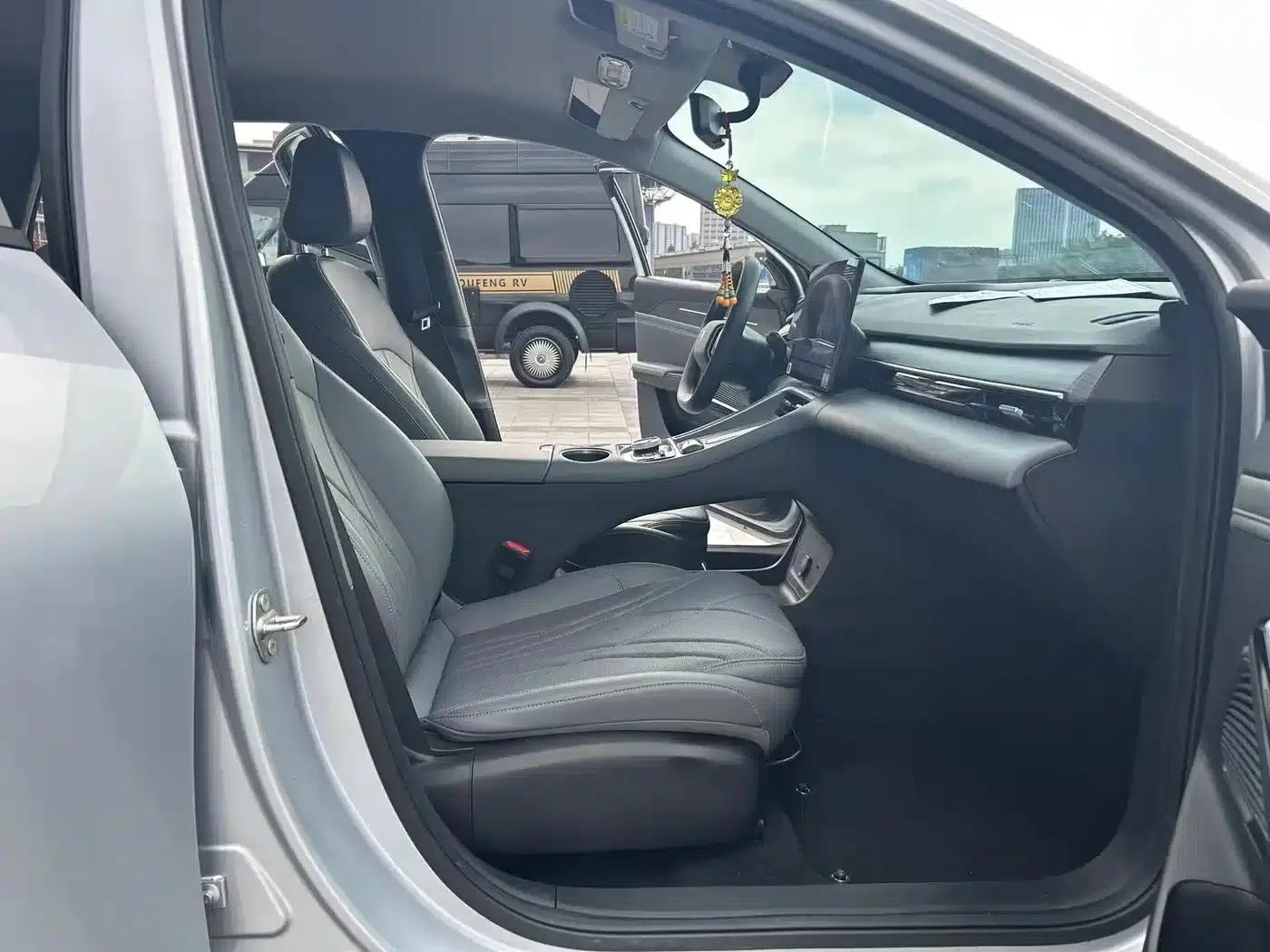 Galaxy L6 2025 EM-i 140km Long Range Edition — миниатюра 8