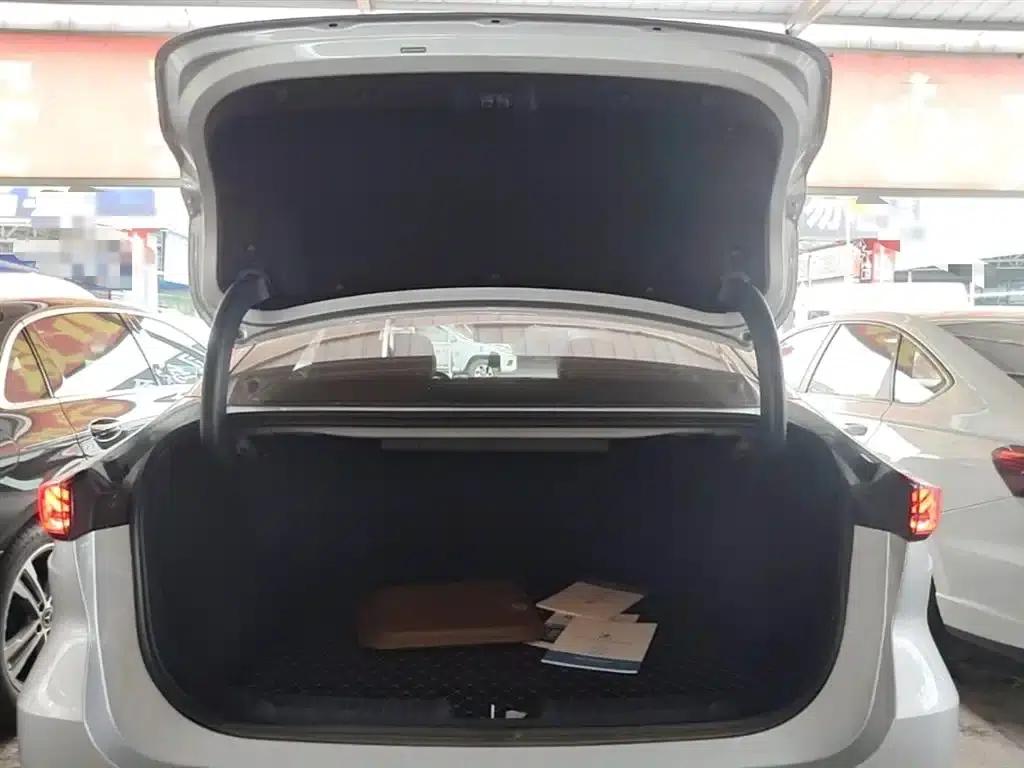 Galaxy L6 2025 EM-i 140km Explorer+ Edition — миниатюра 19