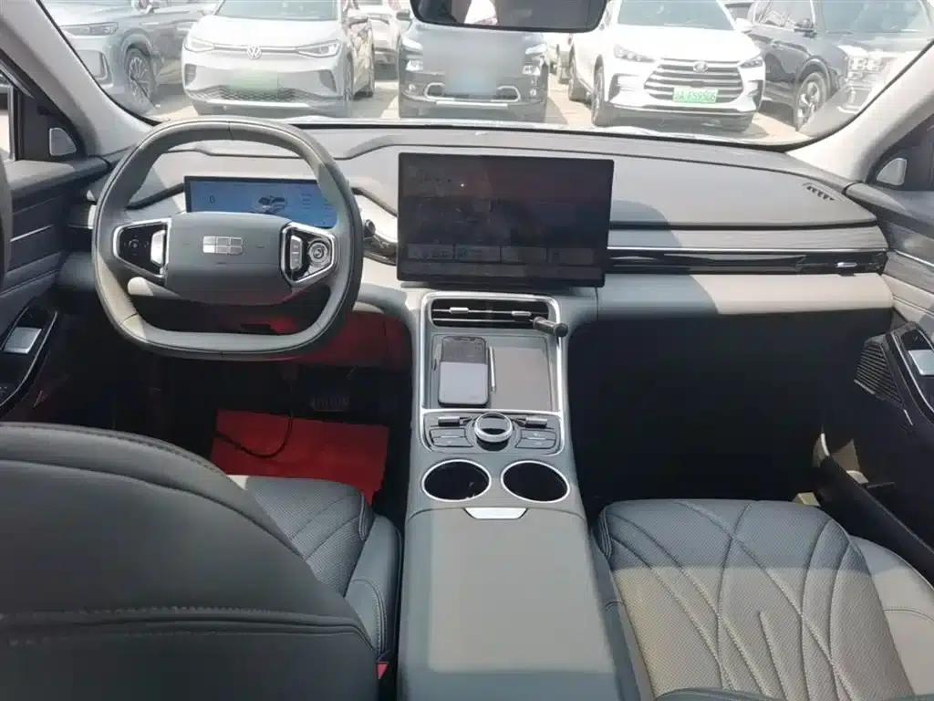 Galaxy L6 2025 EM-i 140km Starship Edition — миниатюра 10