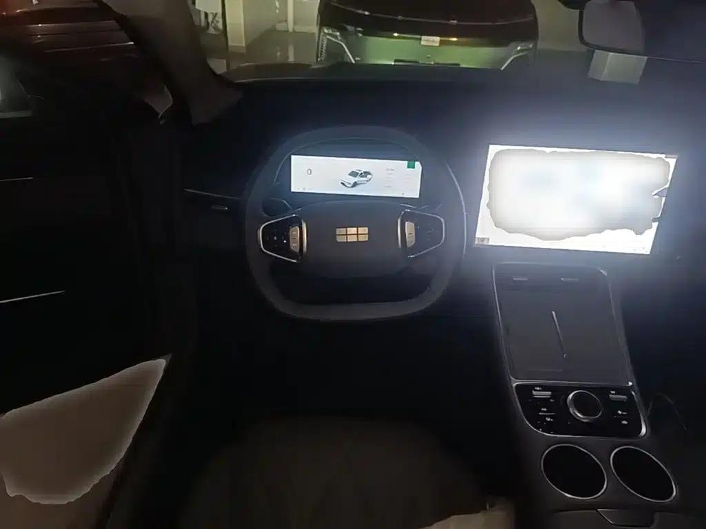 Galaxy L6 2025 EM-i 140km Explorer+ Edition — миниатюра 11