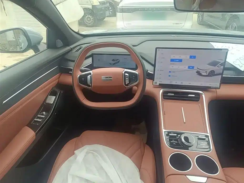 Galaxy L6 2025 EM-i 140km Explorer+ Edition — миниатюра 11