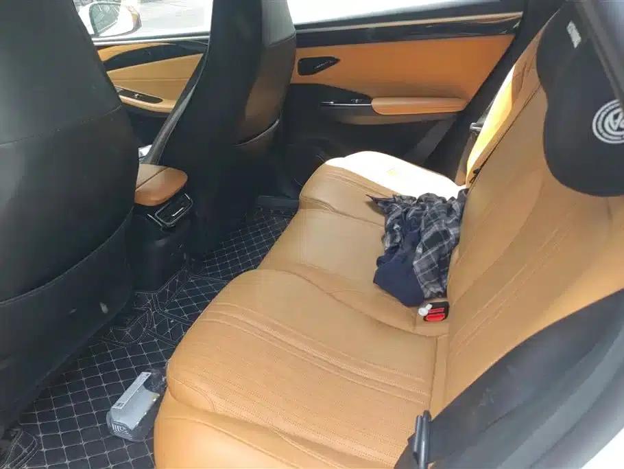 Galaxy L7 2024 1.5T 115km PLUS Dragon Edition — миниатюра 11