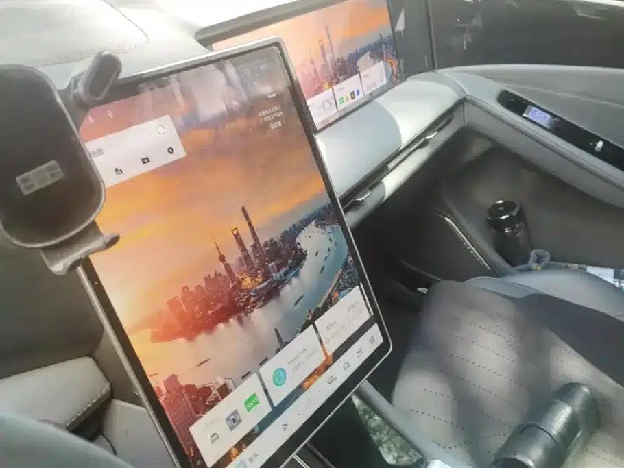 Galaxy L7 2025 EM-i 115km Explorer Edition — миниатюра 13