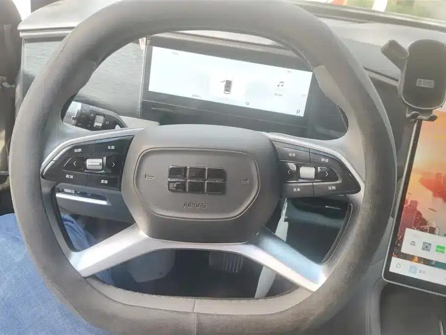 Galaxy L7 2025 EM-i 115km Explorer Edition — миниатюра 15