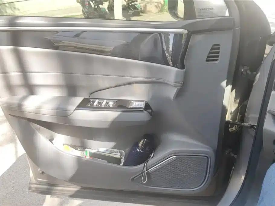 Galaxy L7 2025 EM-i 115km Explorer Edition — миниатюра 7