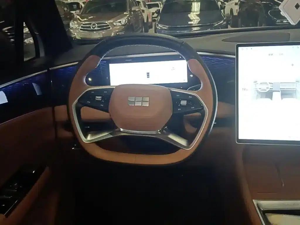 Galaxy L7 2025 EM-i 115km Explorer+ Edition — миниатюра 11