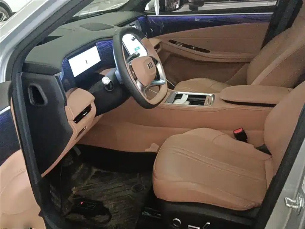 Galaxy L7 2025 EM-i 115km Explorer+ Edition — миниатюра 15