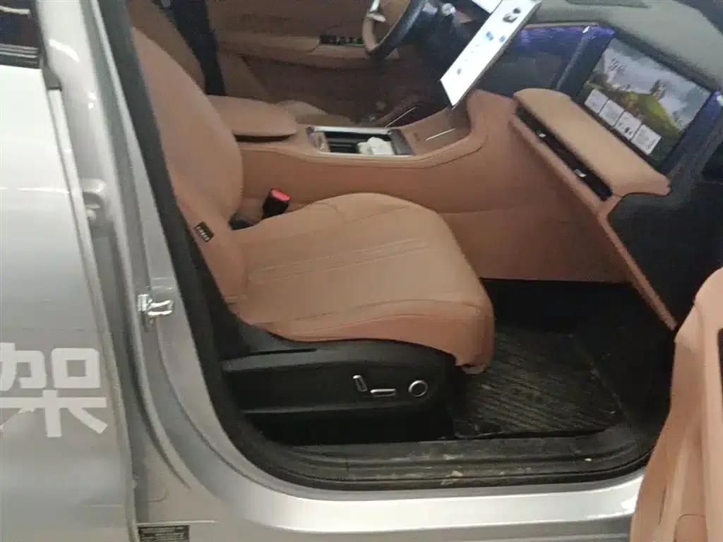 Galaxy L7 2025 EM-i 115km Explorer+ Edition — миниатюра 25