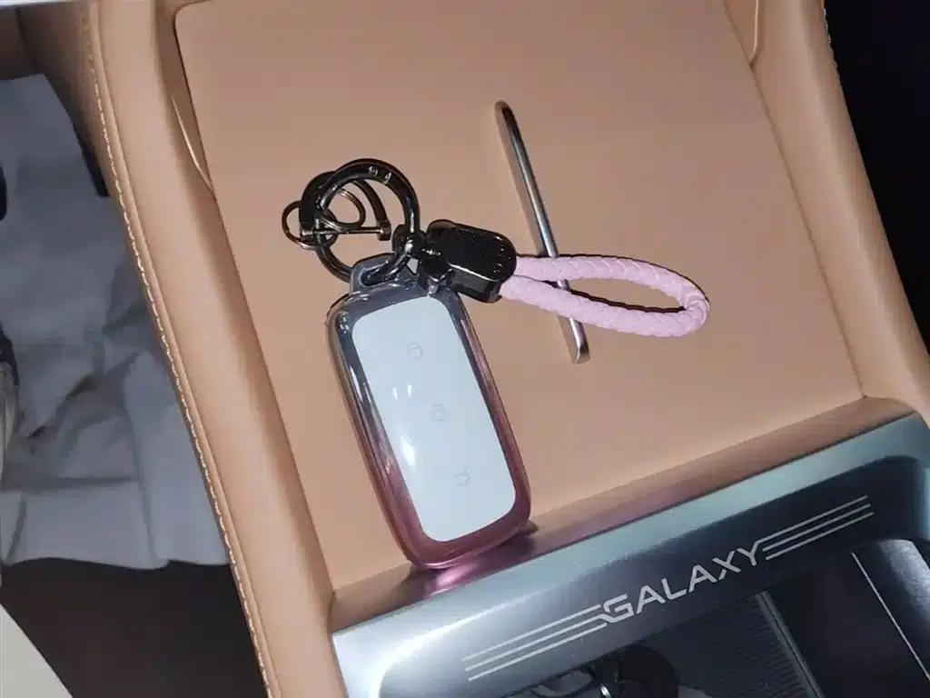 Galaxy L7 2025 EM-i 115km Long Range Edition — миниатюра 8