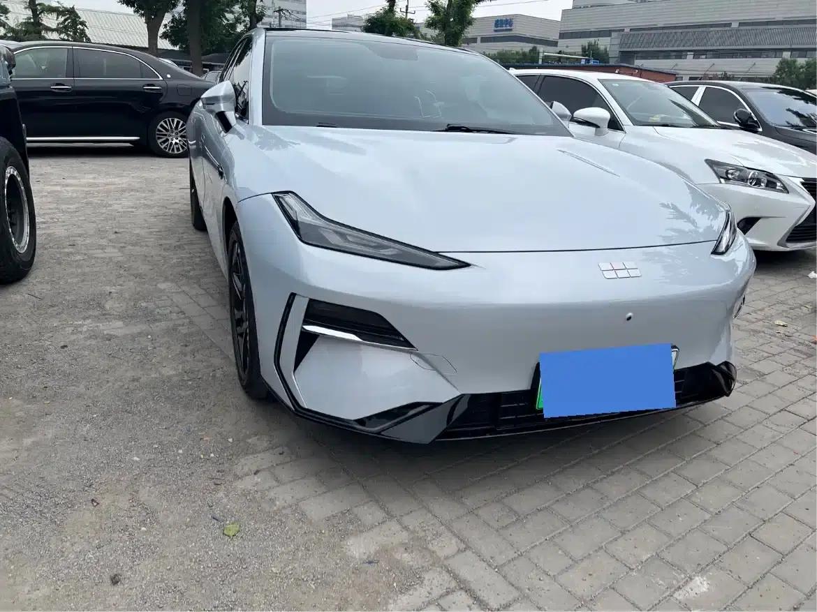 Galaxy E8 2024 Model 550km Rear-Wheel Drive MAX — миниатюра 3