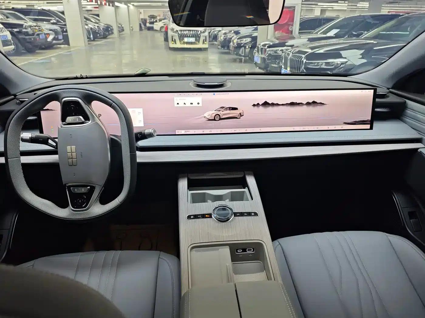 Galaxy E8 2024 550km RWD Dragon Edition — миниатюра 6