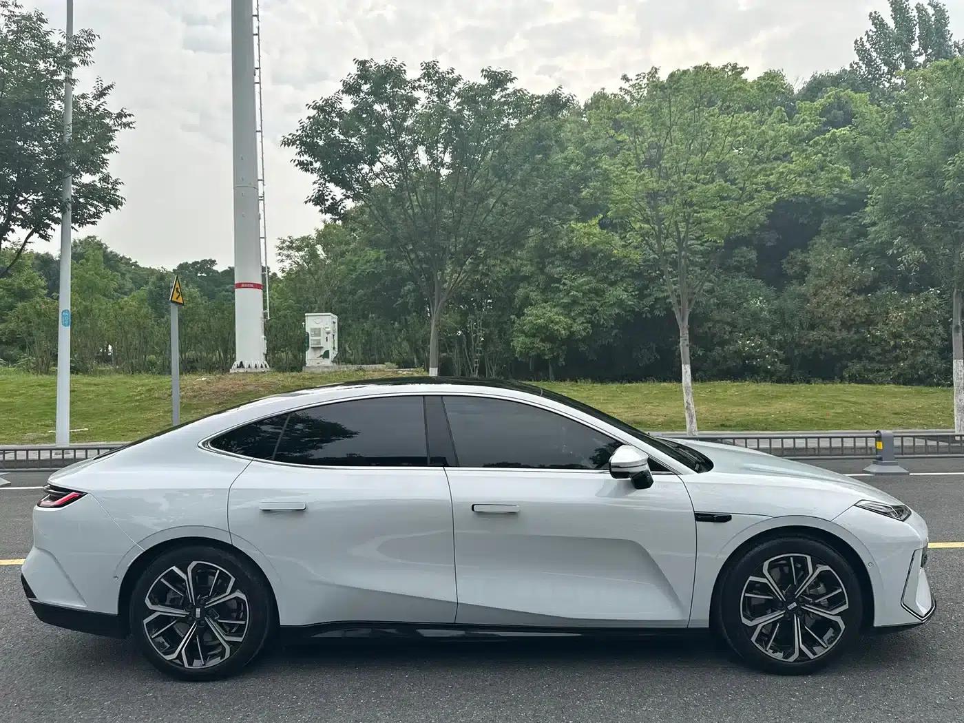 Galaxy E8 2025 Model 700km Long-Range Intelligent Driving Edition — миниатюра 16