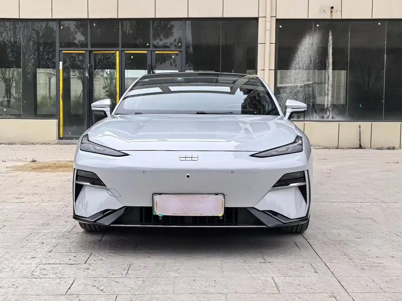Galaxy E8 2025 Model 700km Long-Range Intelligent Driving Edition — миниатюра 2