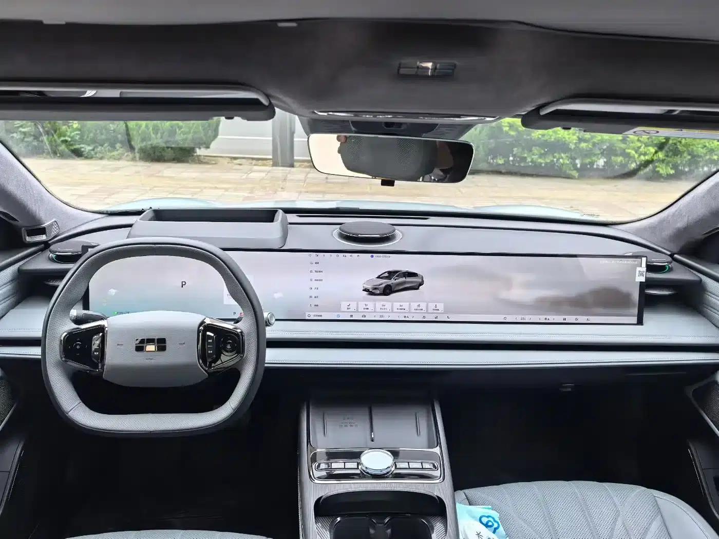 Galaxy E8 2025 Model 700km Long-Range Intelligent Driving Edition — миниатюра 6