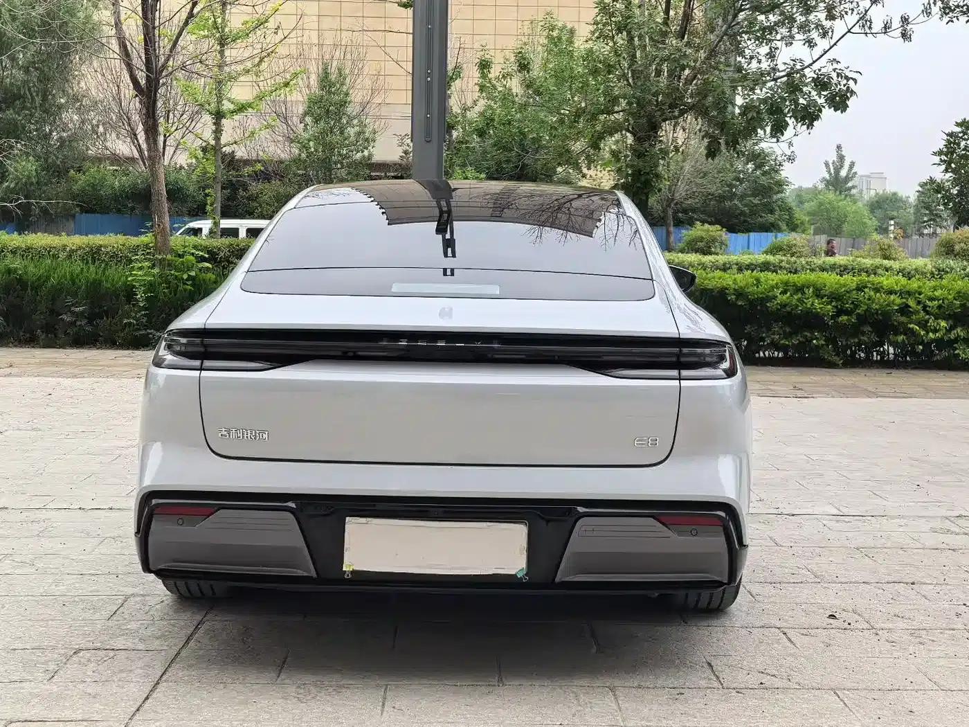 Galaxy E8 2025 Model 700km Long-Range Intelligent Driving Edition — миниатюра 8