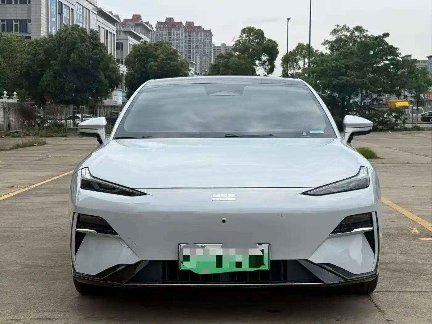 Galaxy E8 2025 Model 700km Long-Range Intelligent Driving Edition — миниатюра 2
