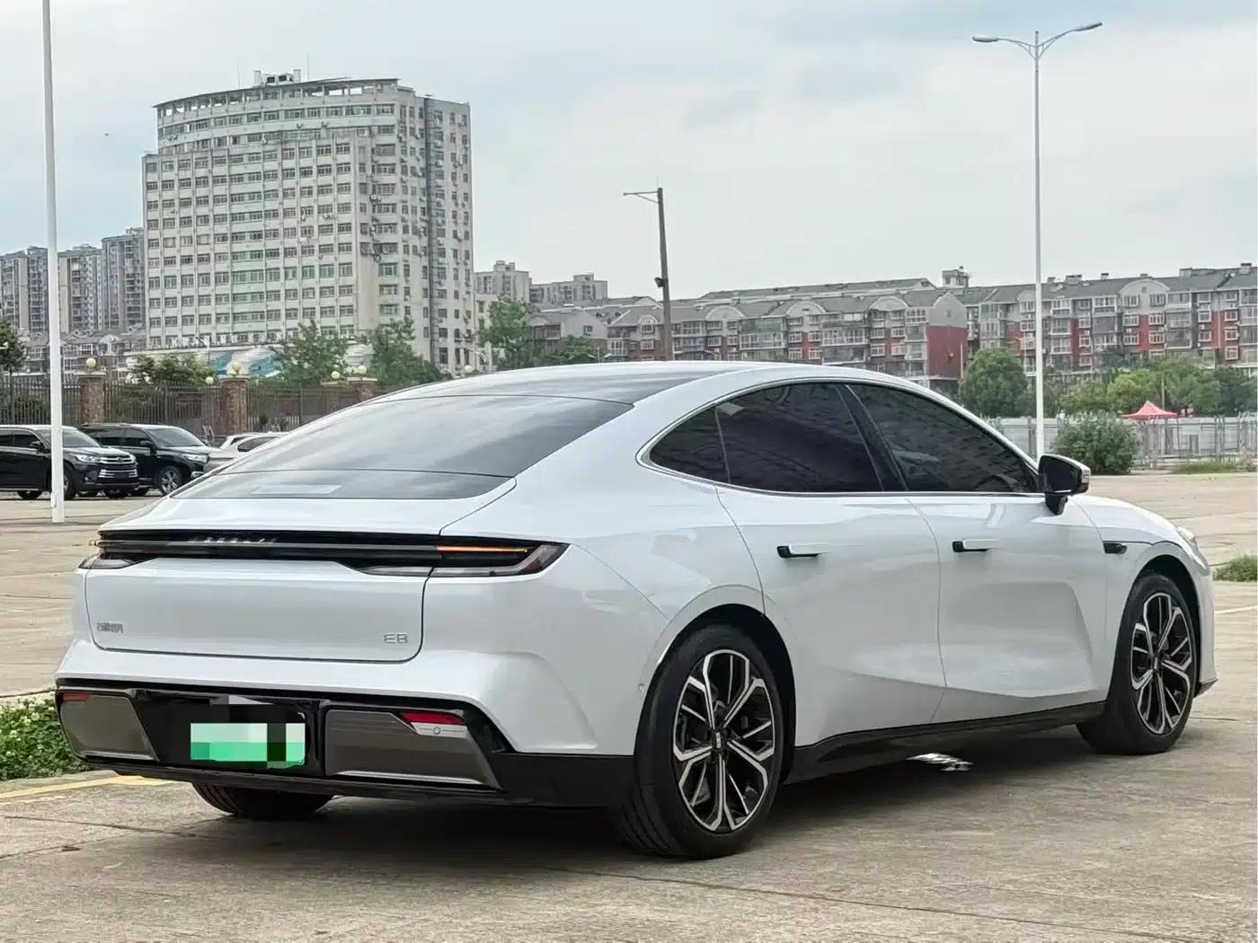 Galaxy E8 2025 Model 700km Long-Range Intelligent Driving Edition — миниатюра 8