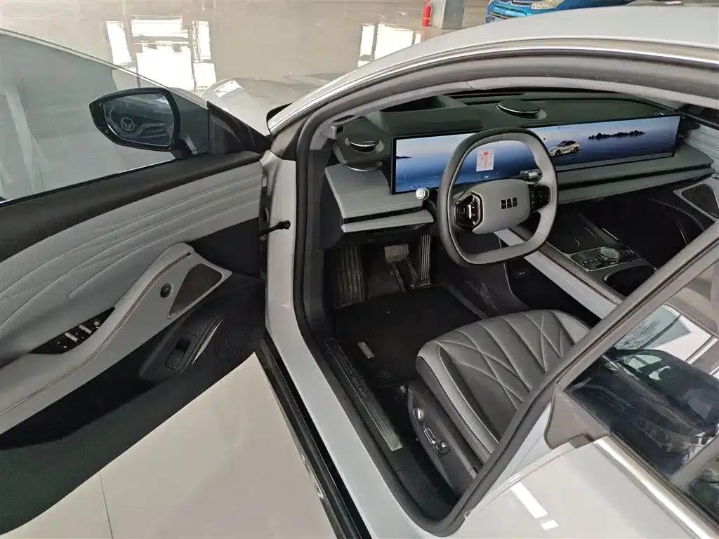 Galaxy E8 2025 Model 700km Long-Range Intelligent Driving Edition — миниатюра 12