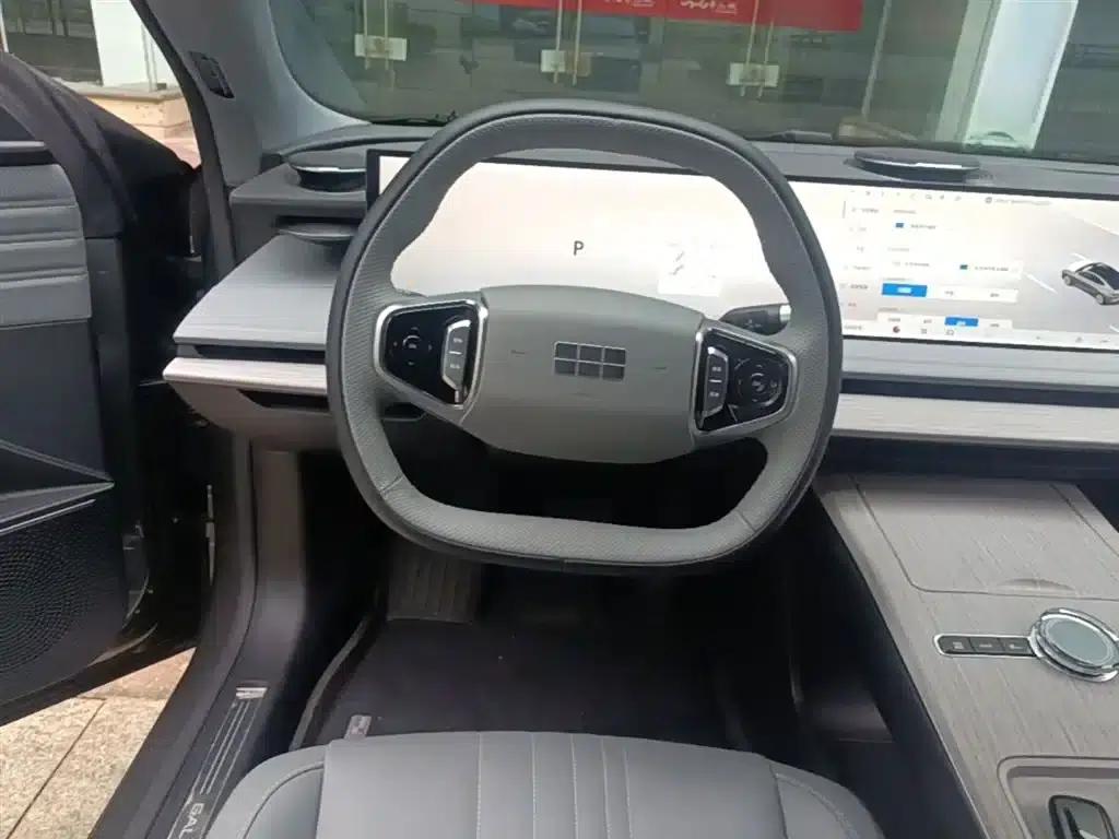 Galaxy E8 2024 Model 550km Rear-Wheel Drive PRO — миниатюра 11