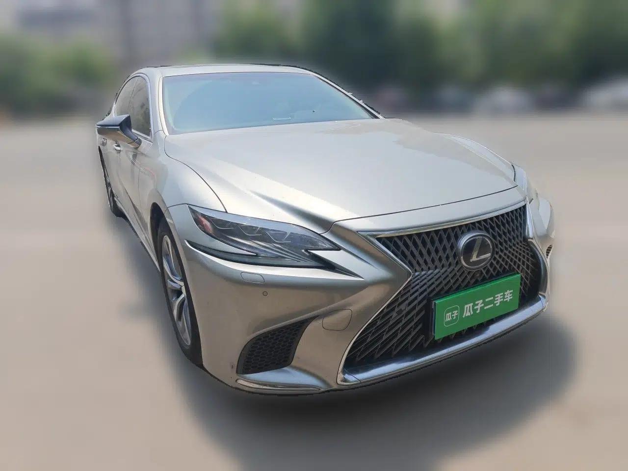 Lexus LS 2018 500h Premier Edition China V Standard — миниатюра 3