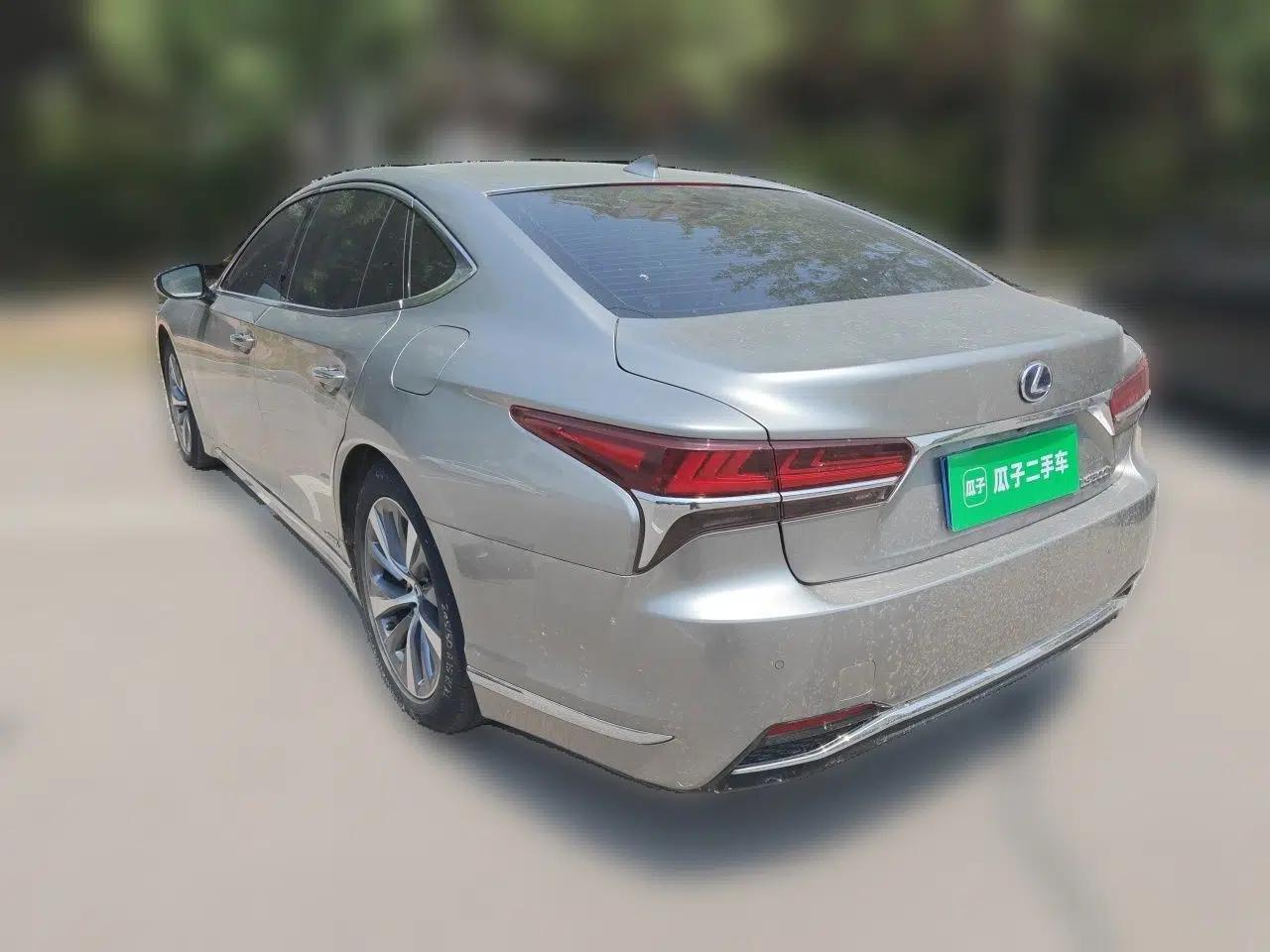 Lexus LS 2018 500h Premier Edition China V Standard — миниатюра 4