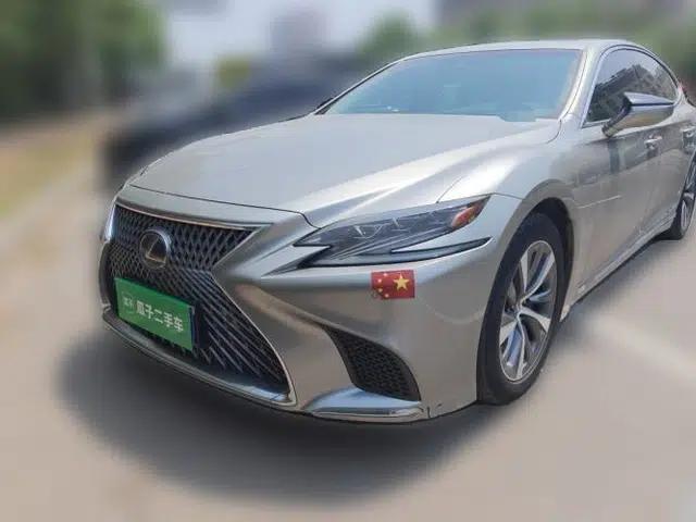 Lexus LS 2018 500h Premier Edition China V Standard