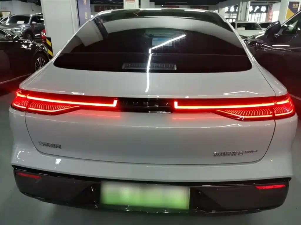Galaxy Star 8 2025 Model 130km EM-i Flagship Edition — миниатюра 6