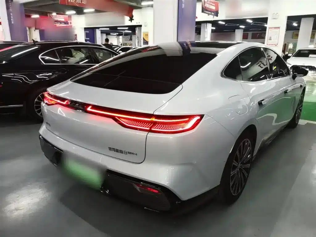 Galaxy Star 8 2025 Model 130km EM-i Flagship Edition — миниатюра 7