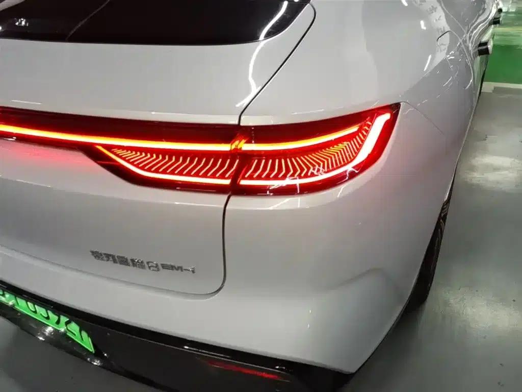 Galaxy Star 8 2025 Model 130km EM-i Flagship Edition — миниатюра 8