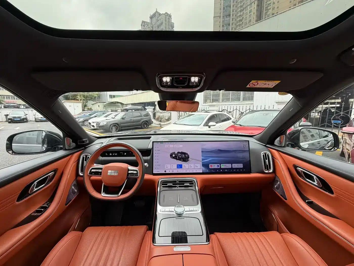 Galaxy M9 2025 210km/h AWD Navigator Edition — миниатюра 8