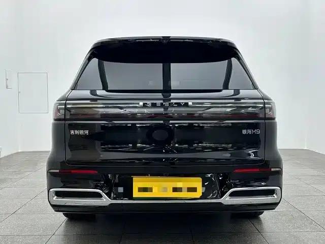 Galaxy M9 2025 210km/h AWD Navigator Edition — миниатюра 5