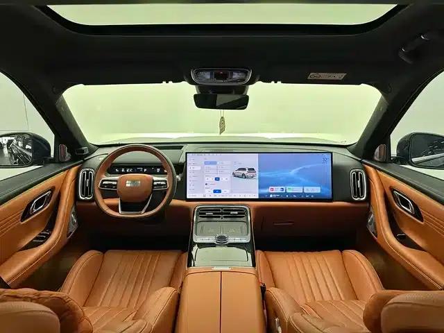 Galaxy M9 2025 210km/h AWD Navigator Edition — миниатюра 9