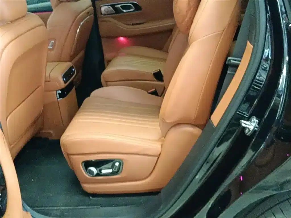Galaxy M9 2025 210km/h AWD Navigator Edition — миниатюра 13