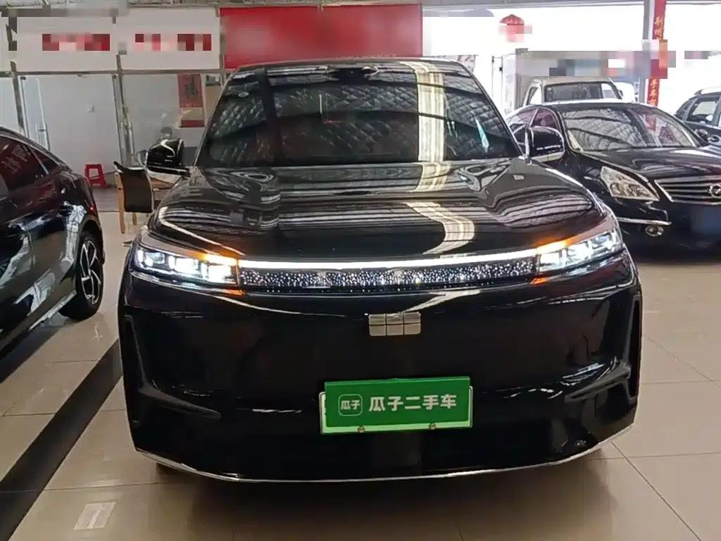 Galaxy M9 2025 210km/h AWD Navigator Edition — миниатюра 3